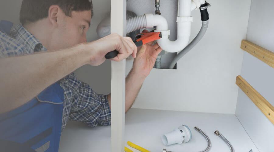 Professional sink repair in Iowa City, IA